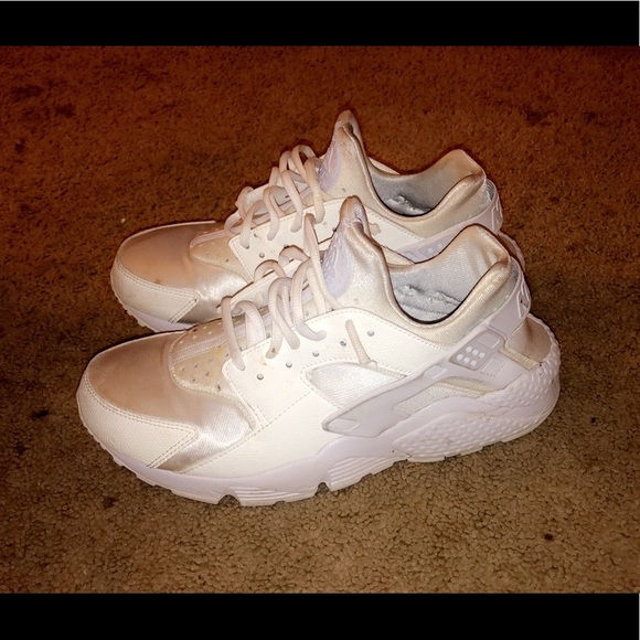 Nike Shoes | White Nike Huaraches | Poshmark